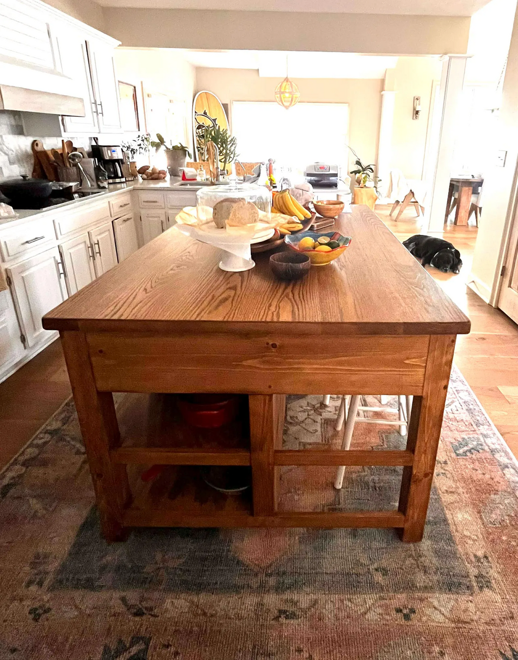 Beautiful Timber Framed Style Kitchen Island w/Stool Storage